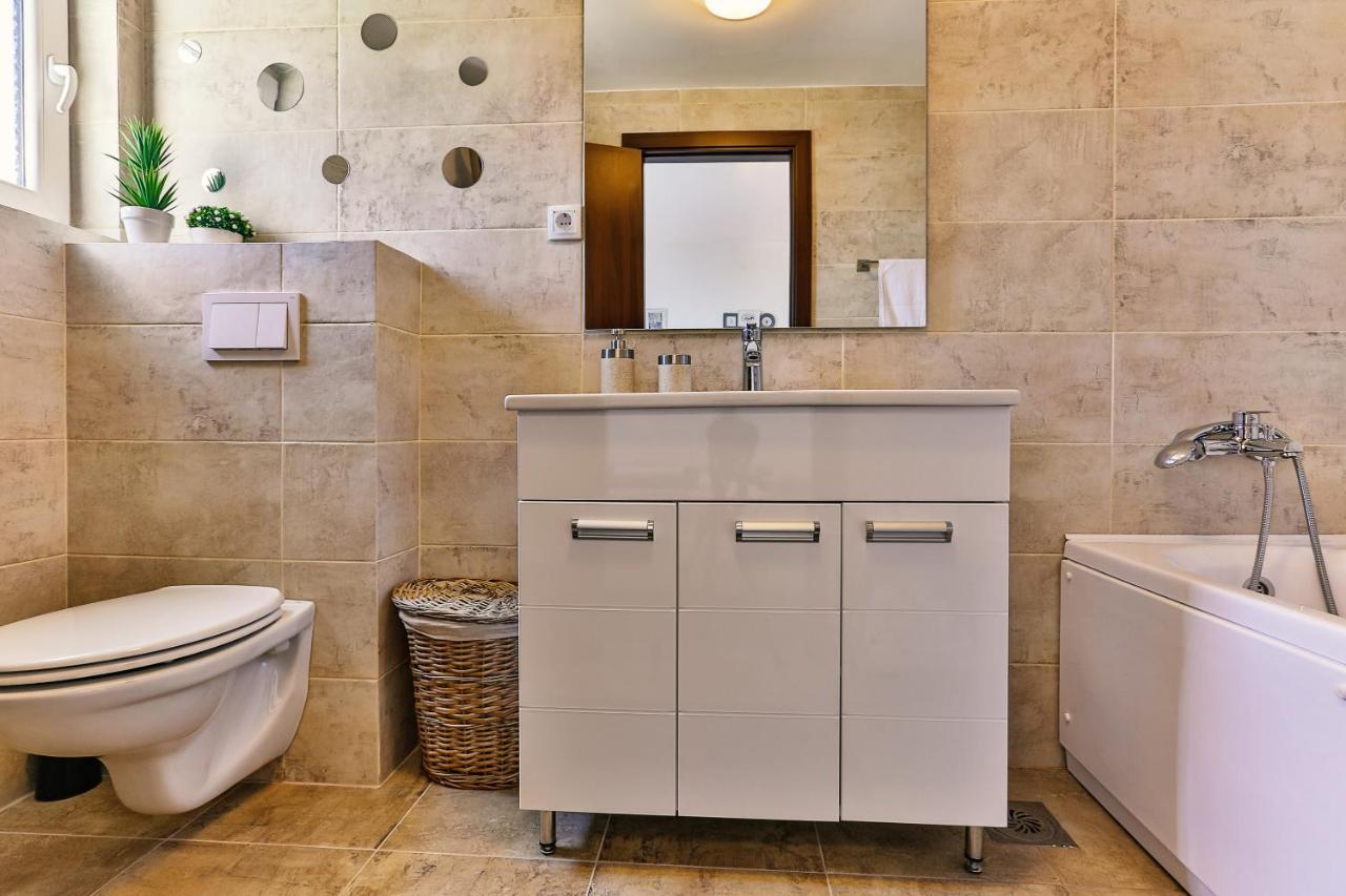 Apartmani Visum Свети-Стефан Экстерьер фото