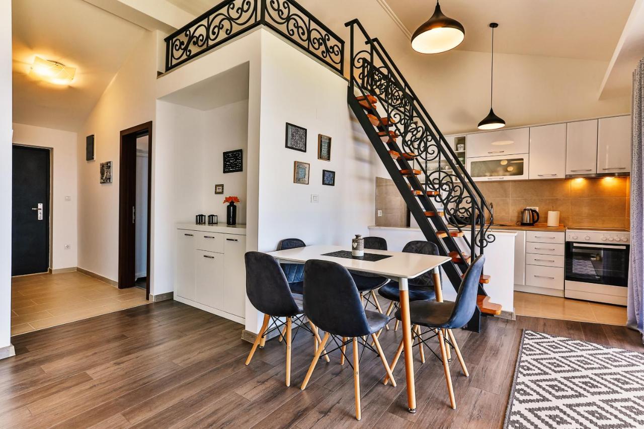 Apartmani Visum Свети-Стефан Экстерьер фото